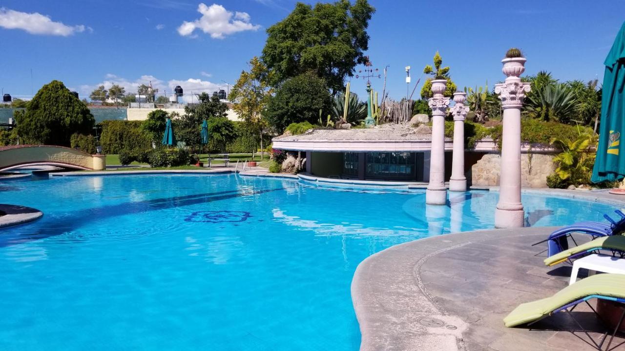 Gran Hotel Hacienda De La Noria Aguascalientes Luaran gambar The swimming pool at the hotel